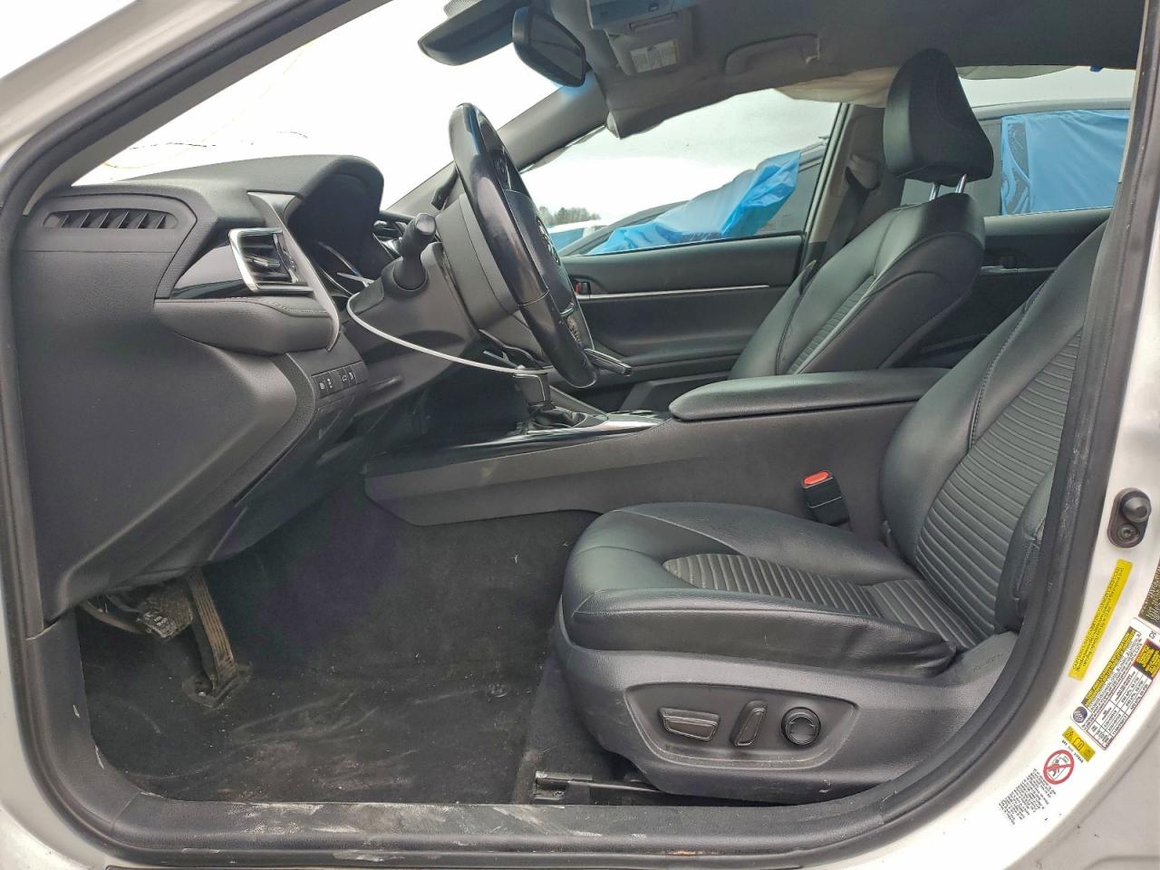 2018 TOYOTA CAMRY L photo 7