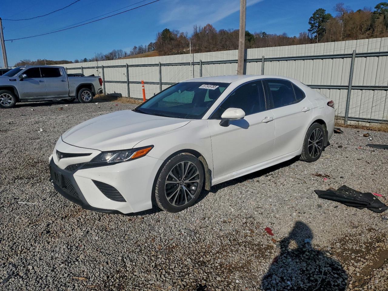 2018 TOYOTA CAMRY
