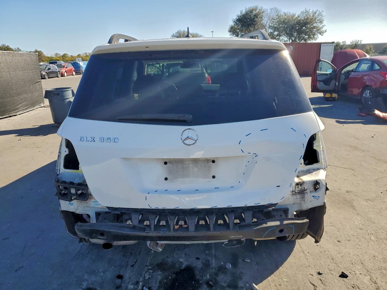 2015 MERCEDES-BENZ GLK 350 photo 16