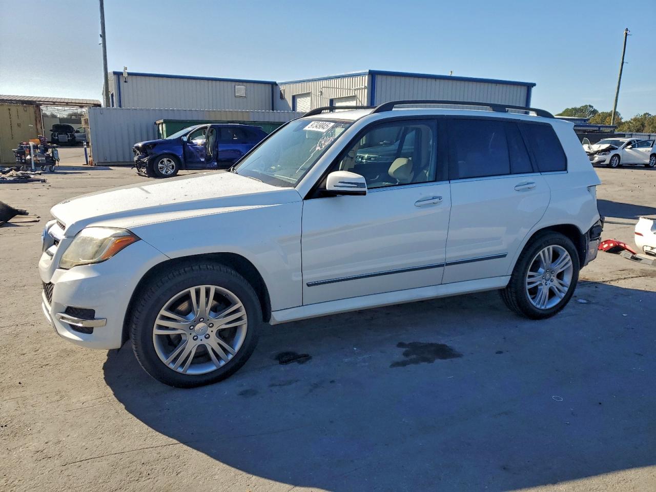 2015 MERCEDES-BENZ GLK