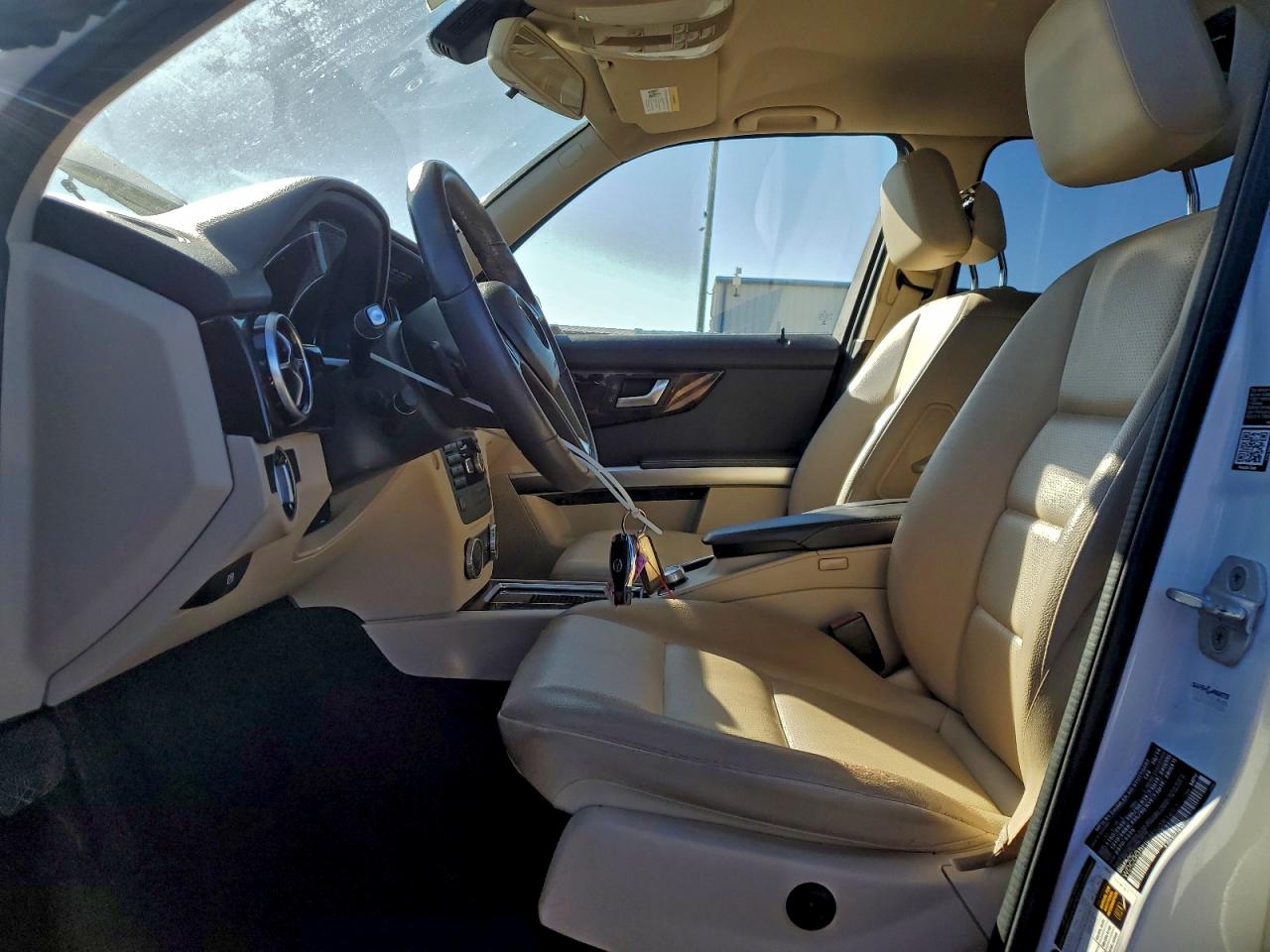 2015 MERCEDES-BENZ GLK 350 photo 19