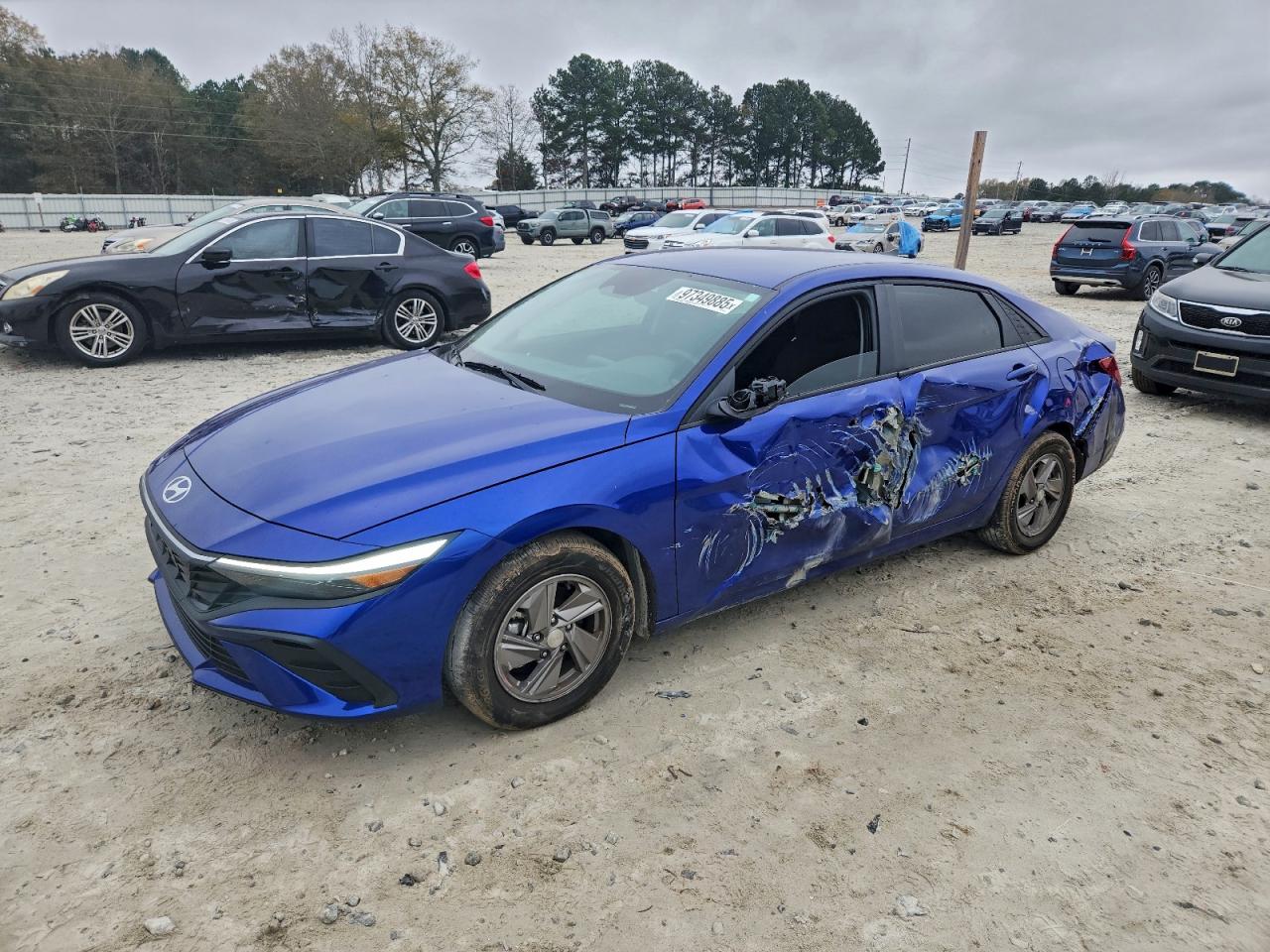 2025 HYUNDAI ELANTRA