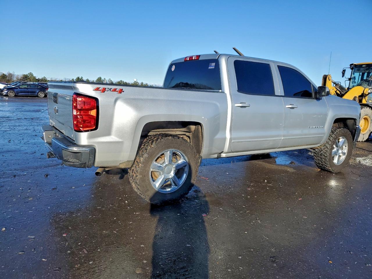 2018 CHEVROLET SILVERADO K1500 LT photo 3