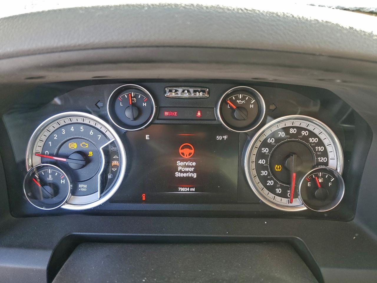 2016 RAM 1500 SLT photo 25