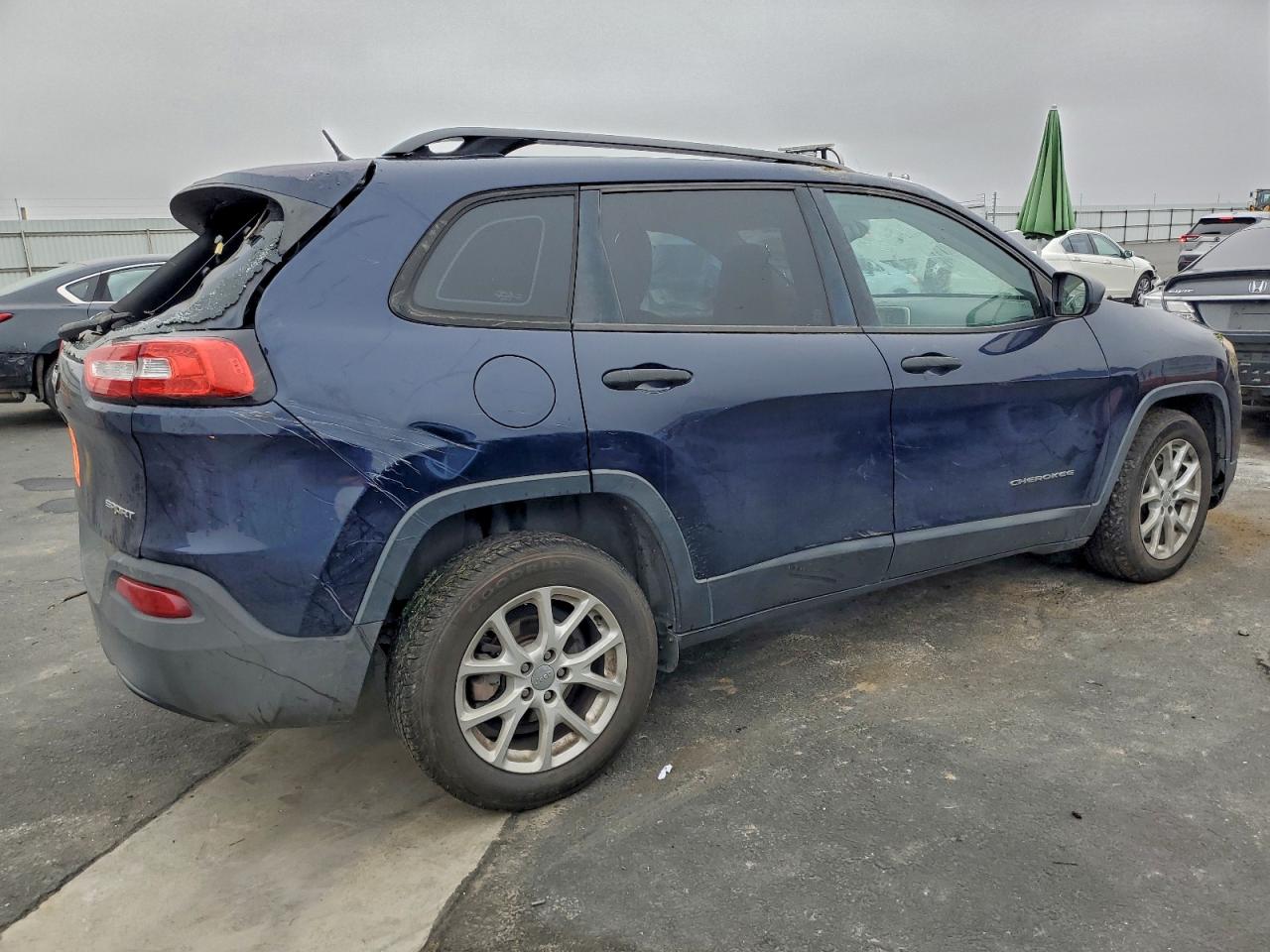 2016 JEEP CHEROKEE SPORT photo 7