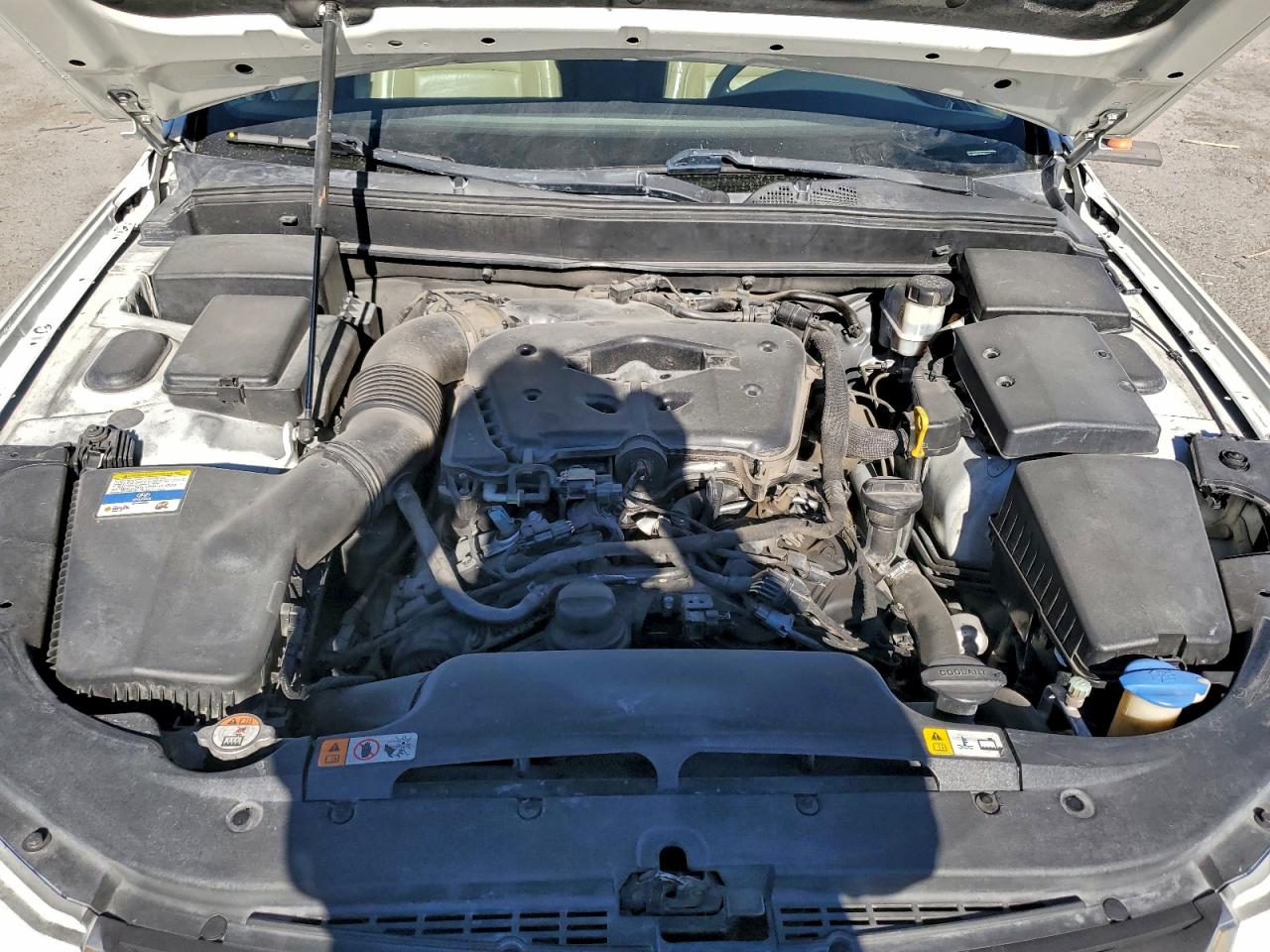 2012 HYUNDAI GENESIS 3.8L V6 photo 21
