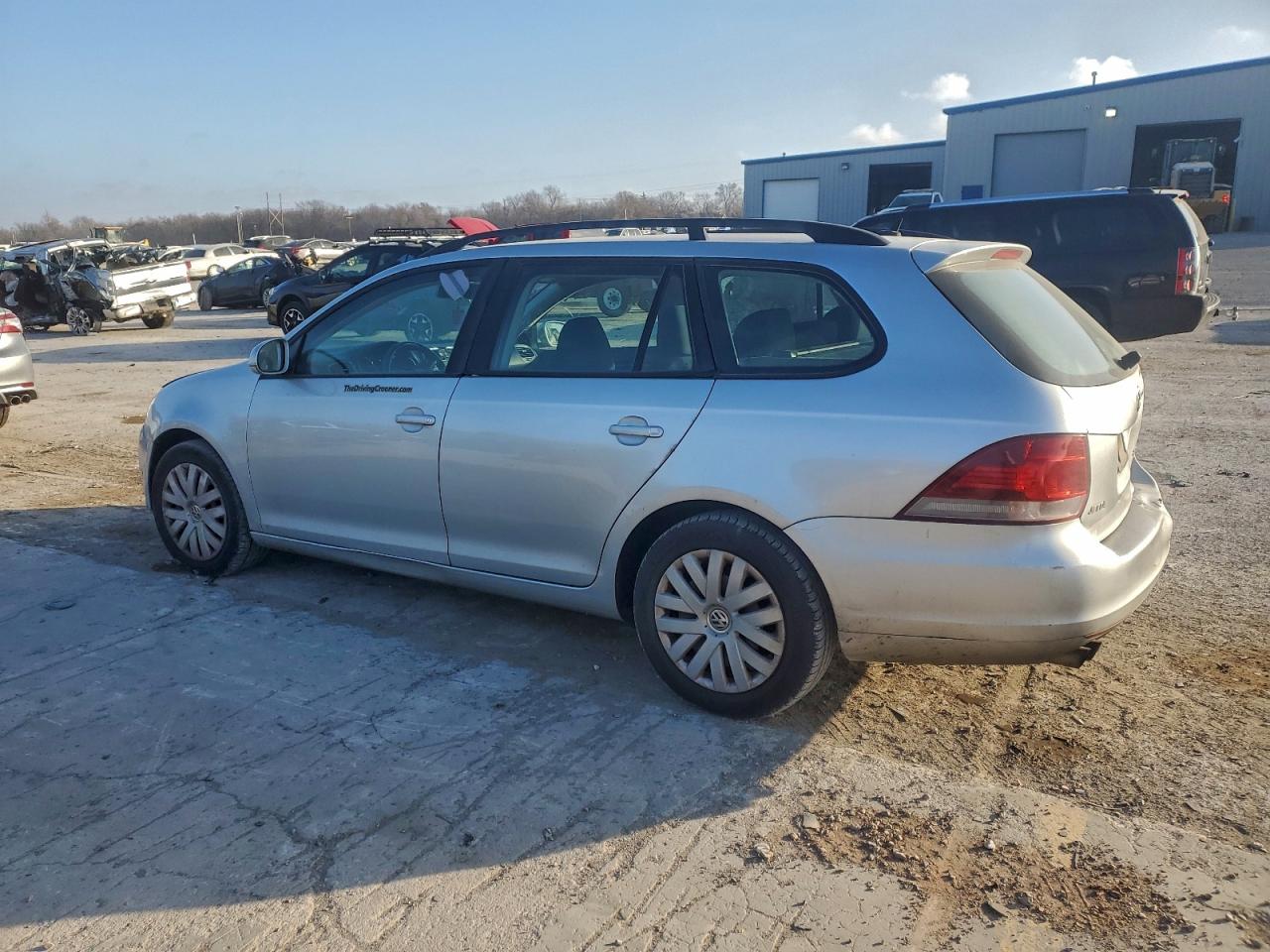 2014 VOLKSWAGEN JETTA S photo 2