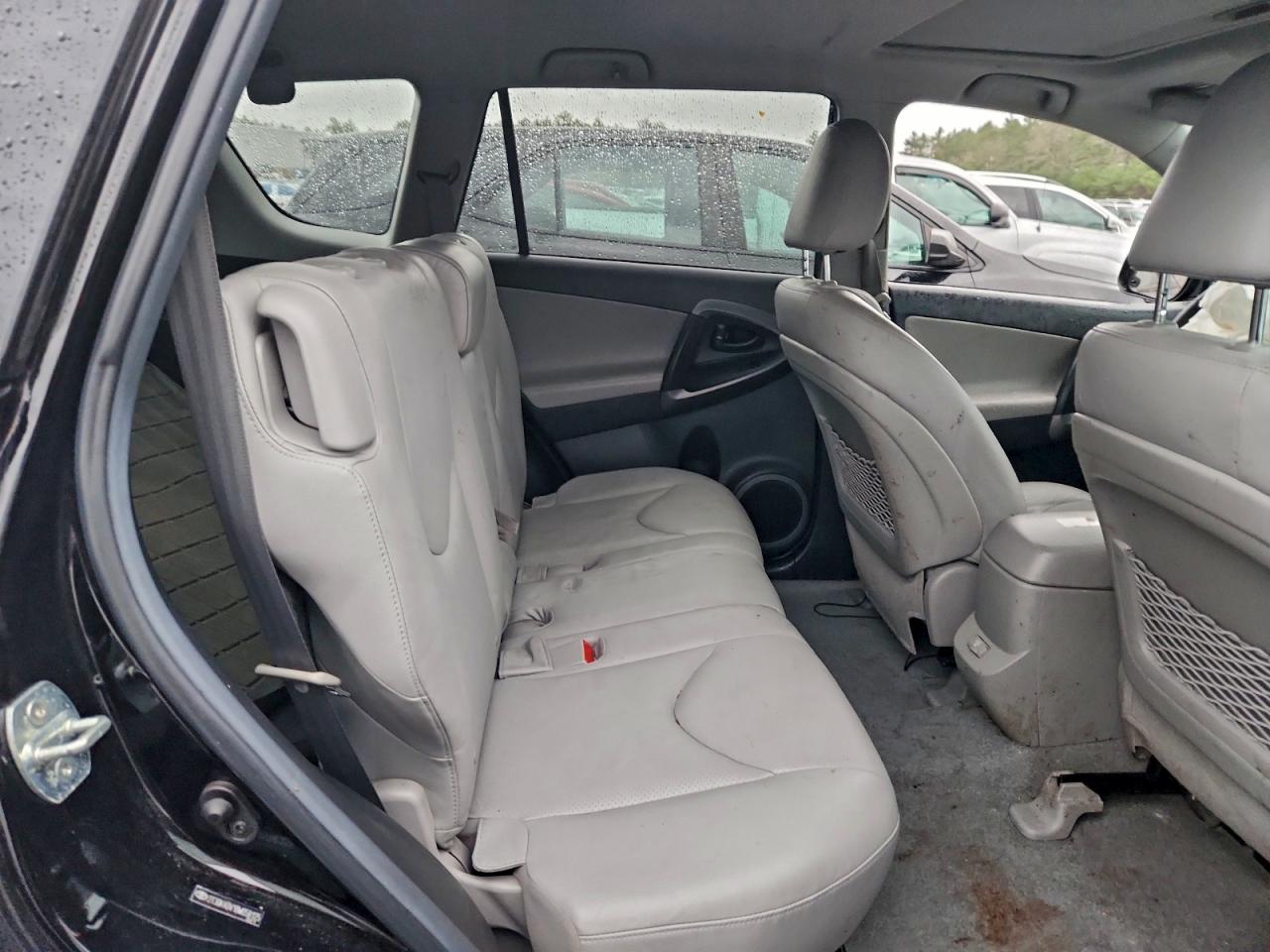 2011 TOYOTA RAV4 LIMITED photo 11