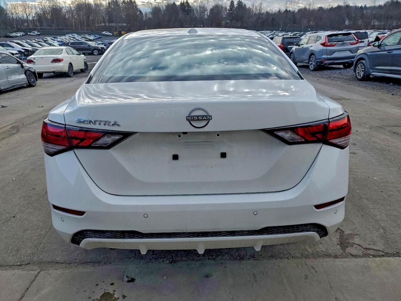 2025 NISSAN SENTRA SV photo 6