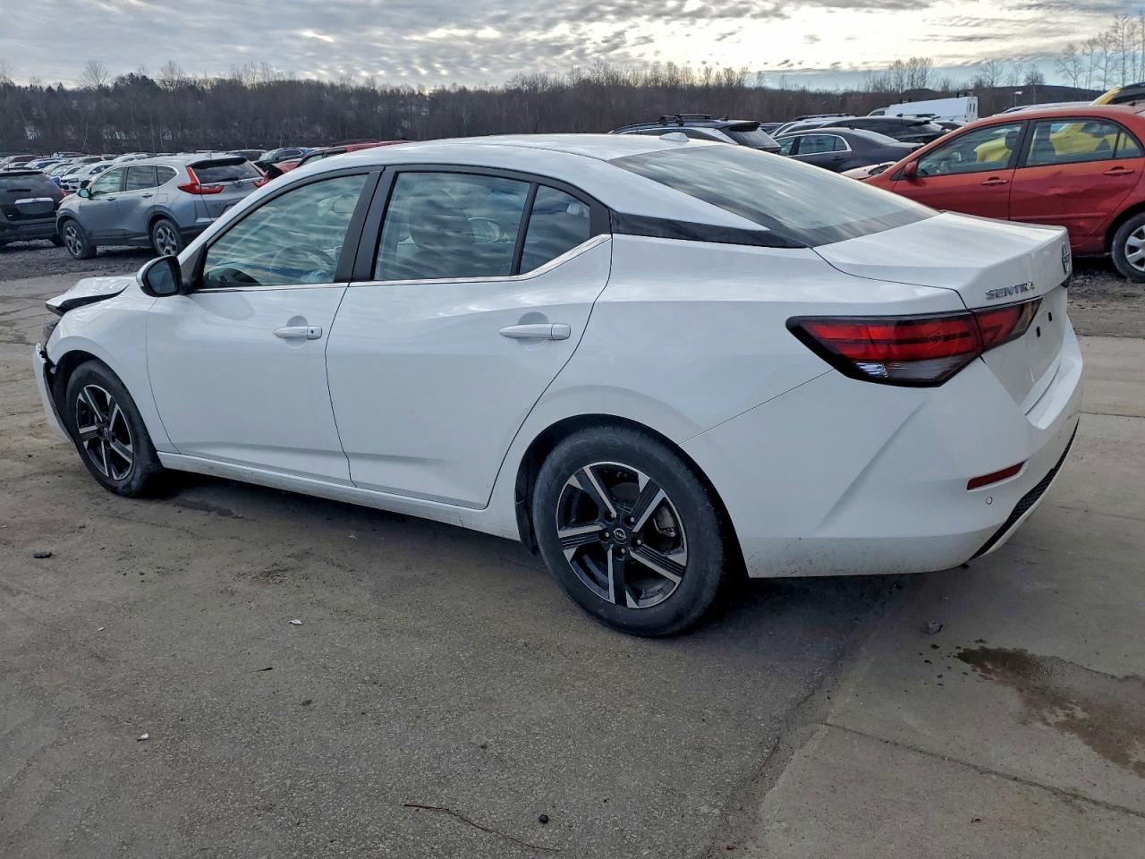2025 NISSAN SENTRA SV photo 2