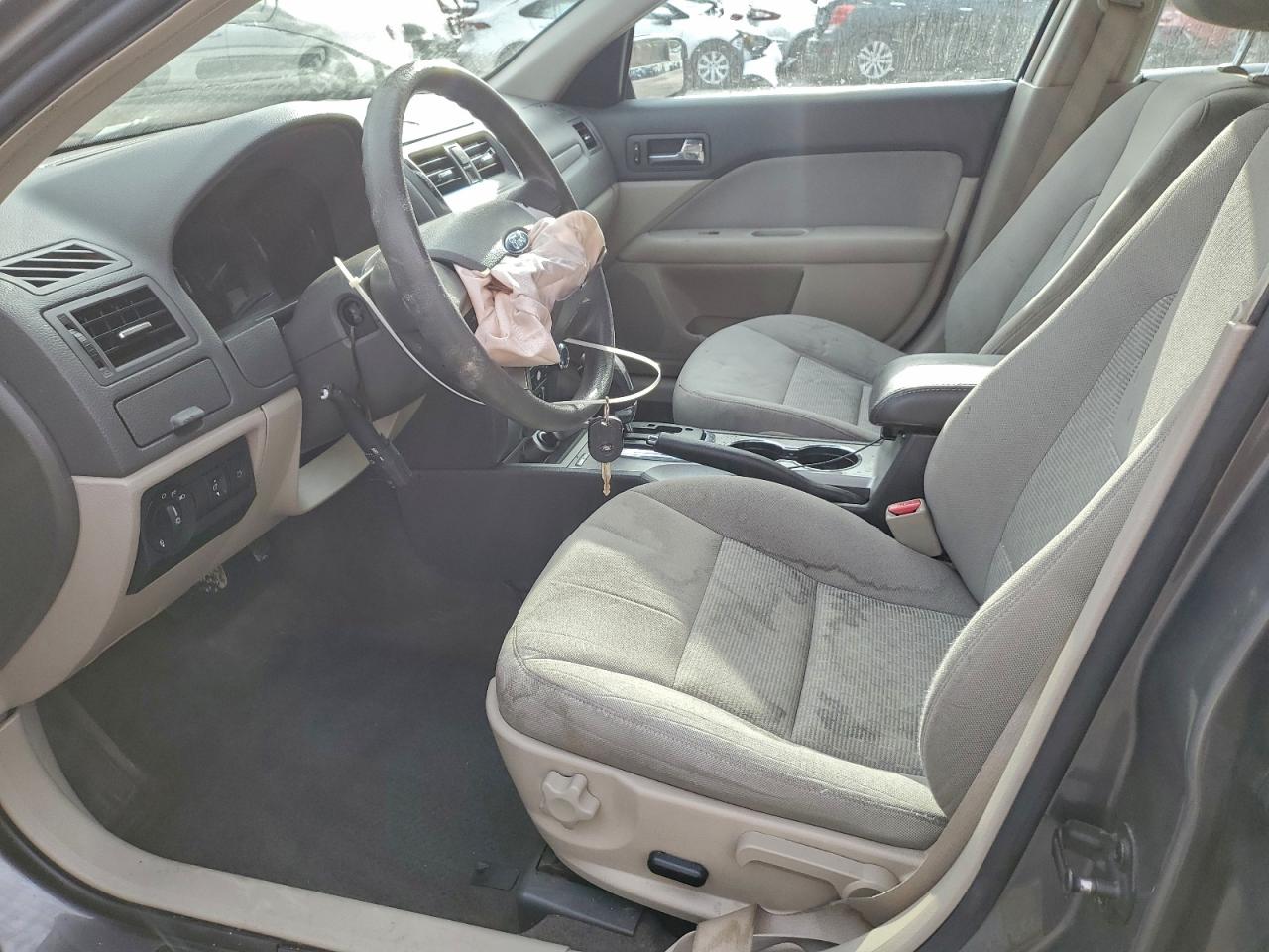 2010 FORD FUSION SE photo 13