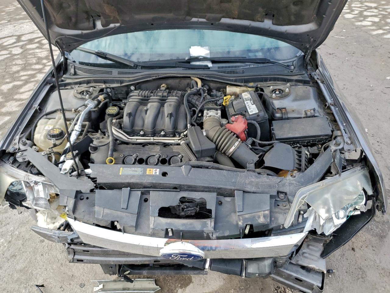2010 FORD FUSION SE photo 21