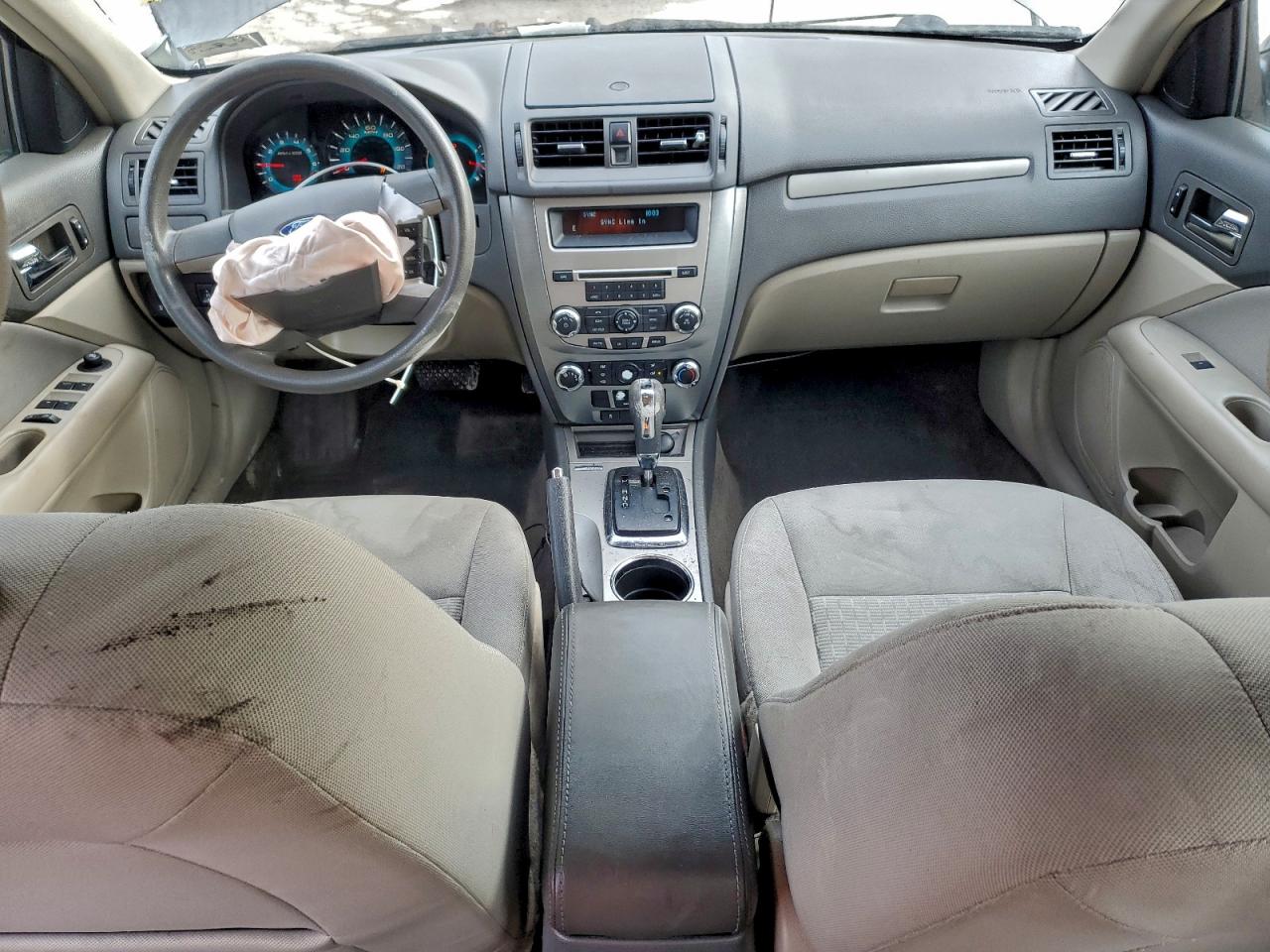 2010 FORD FUSION SE photo 15