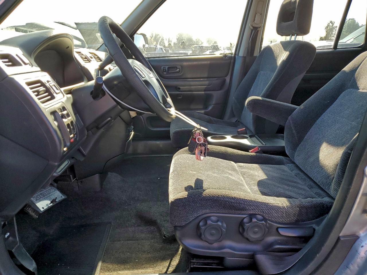 1999 HONDA CR-V LX photo 7