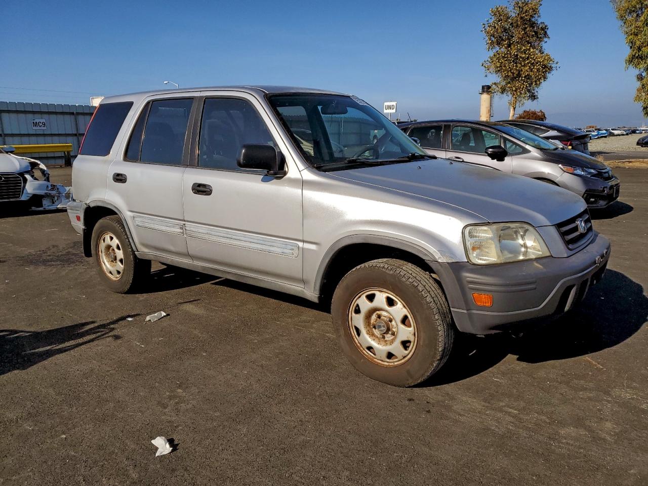 1999 HONDA CR-V LX photo 4