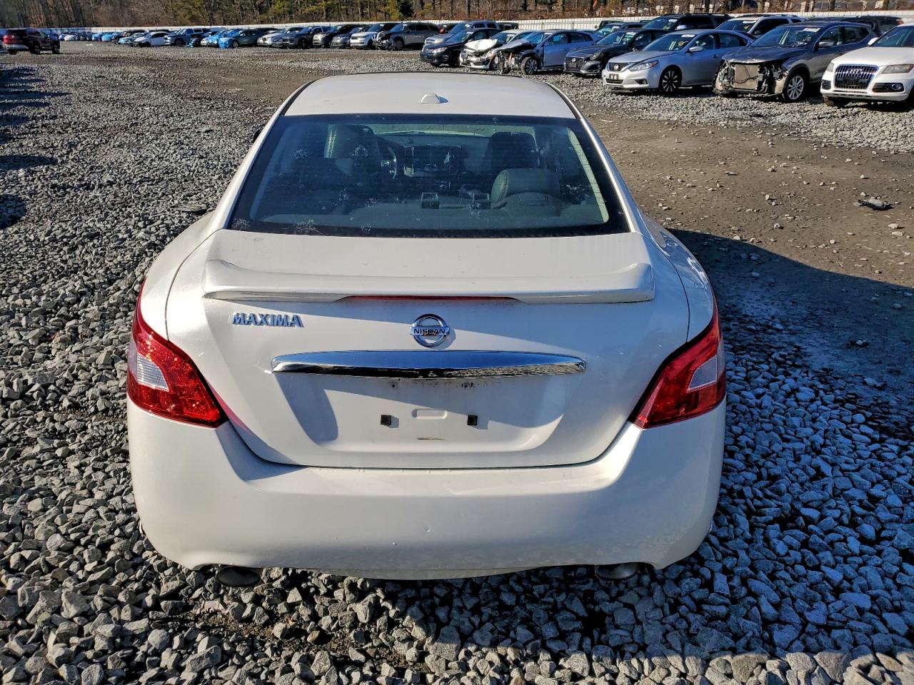 2010 NISSAN MAXIMA S photo 16
