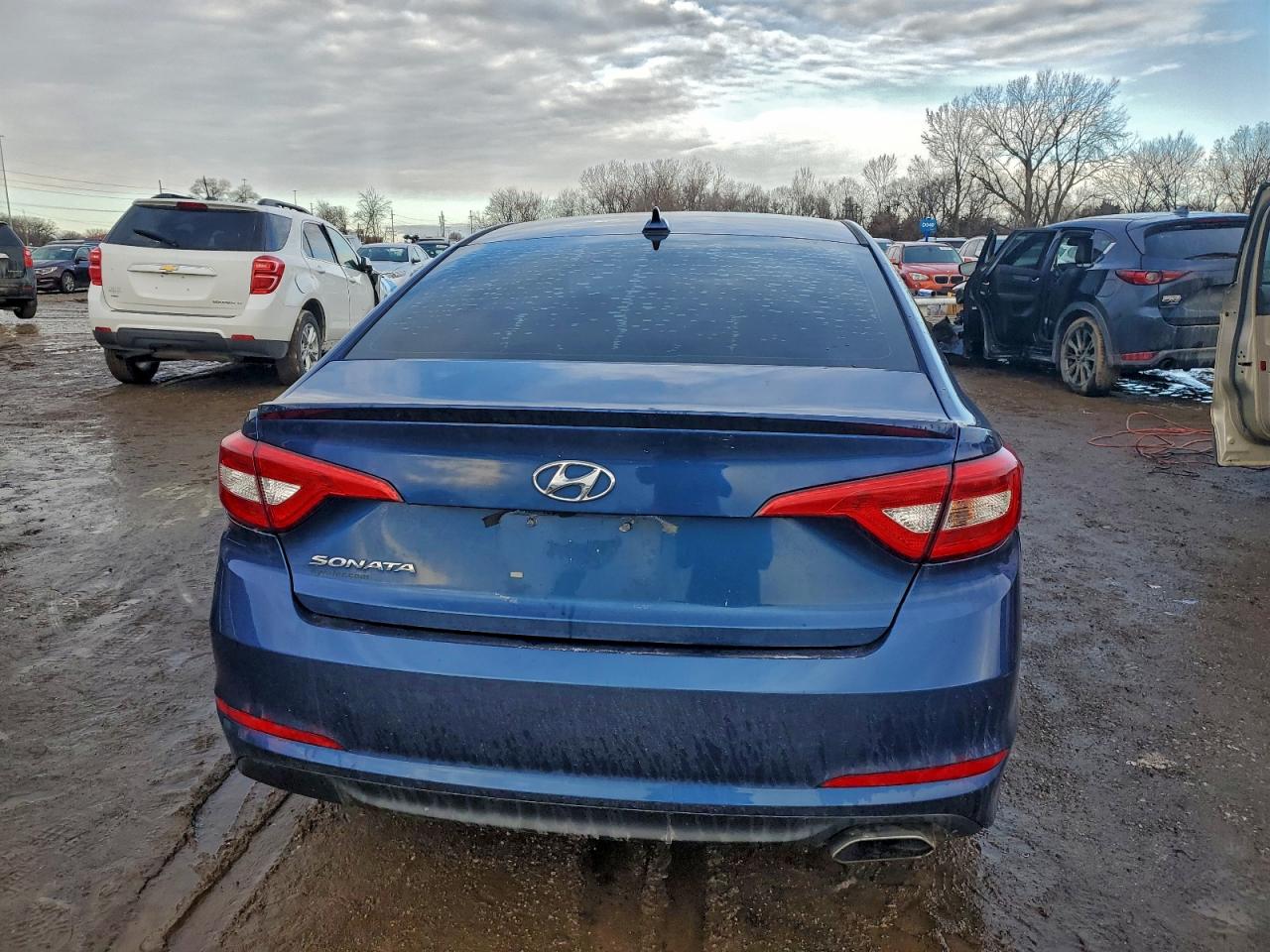 2016 HYUNDAI SONATA SE photo 12