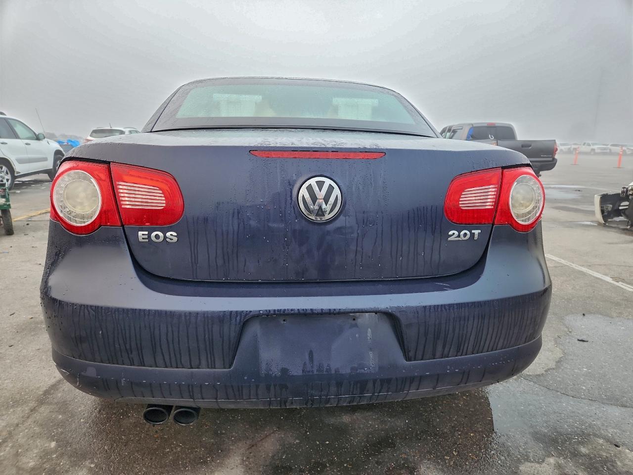 2010 VOLKSWAGEN EOS TURBO photo 6