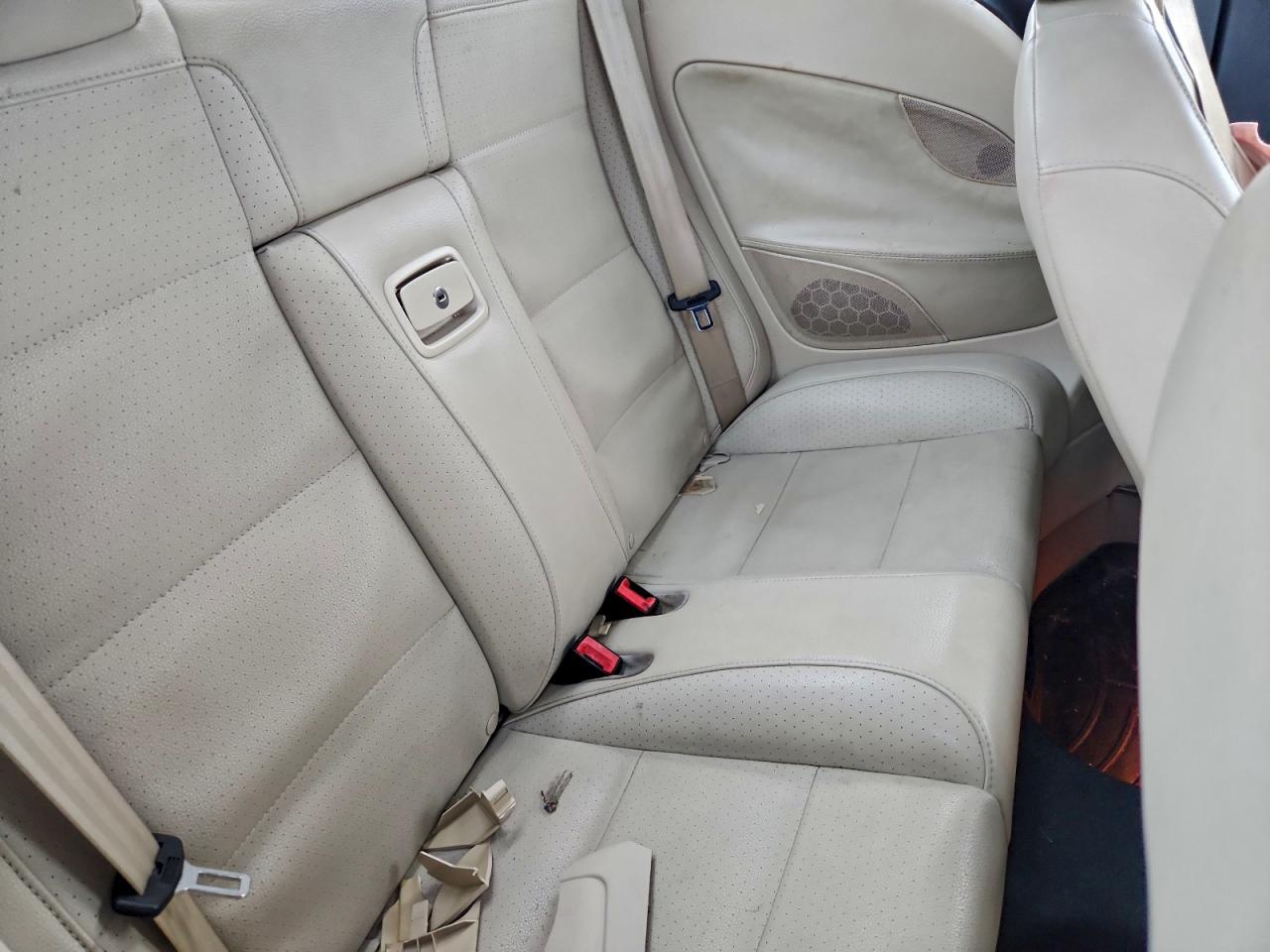 2010 VOLKSWAGEN EOS TURBO photo 10