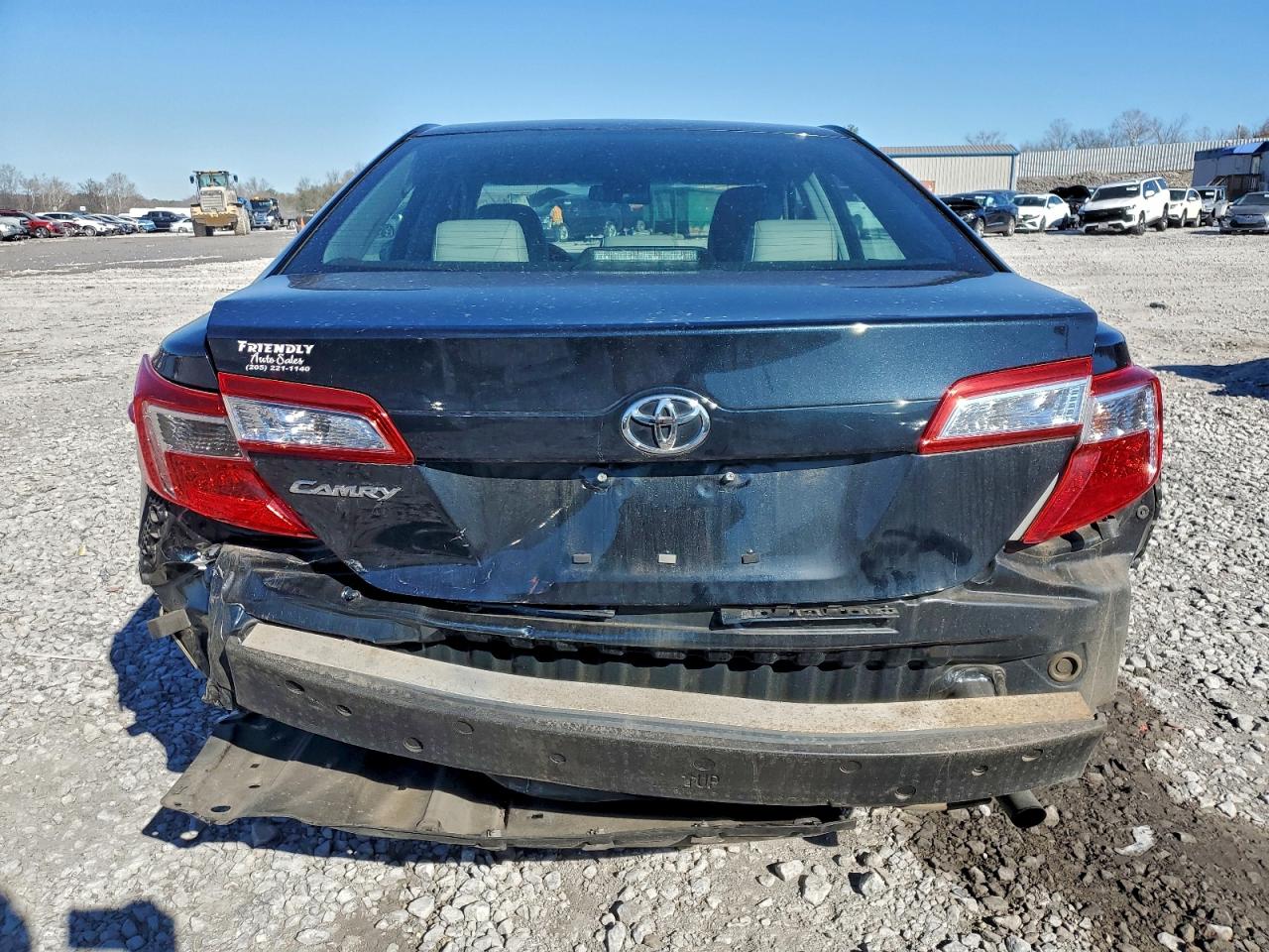 2014 TOYOTA CAMRY L photo 6
