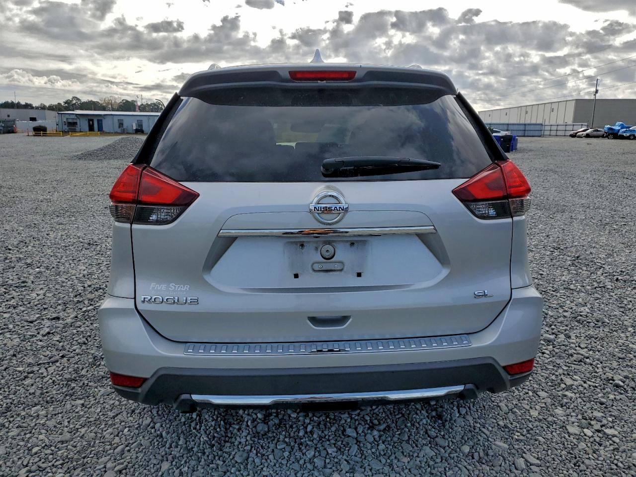 2017 NISSAN ROGUE S photo 6