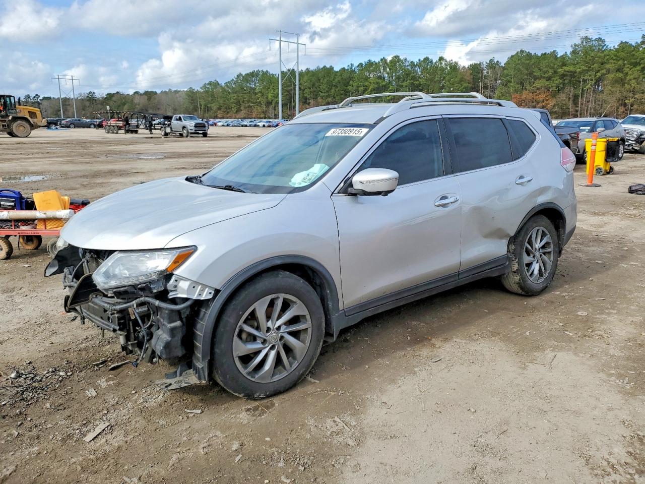 2014 NISSAN ROGUE