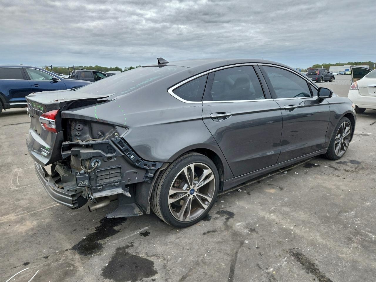 2020 FORD FUSION TITANIUM photo 3