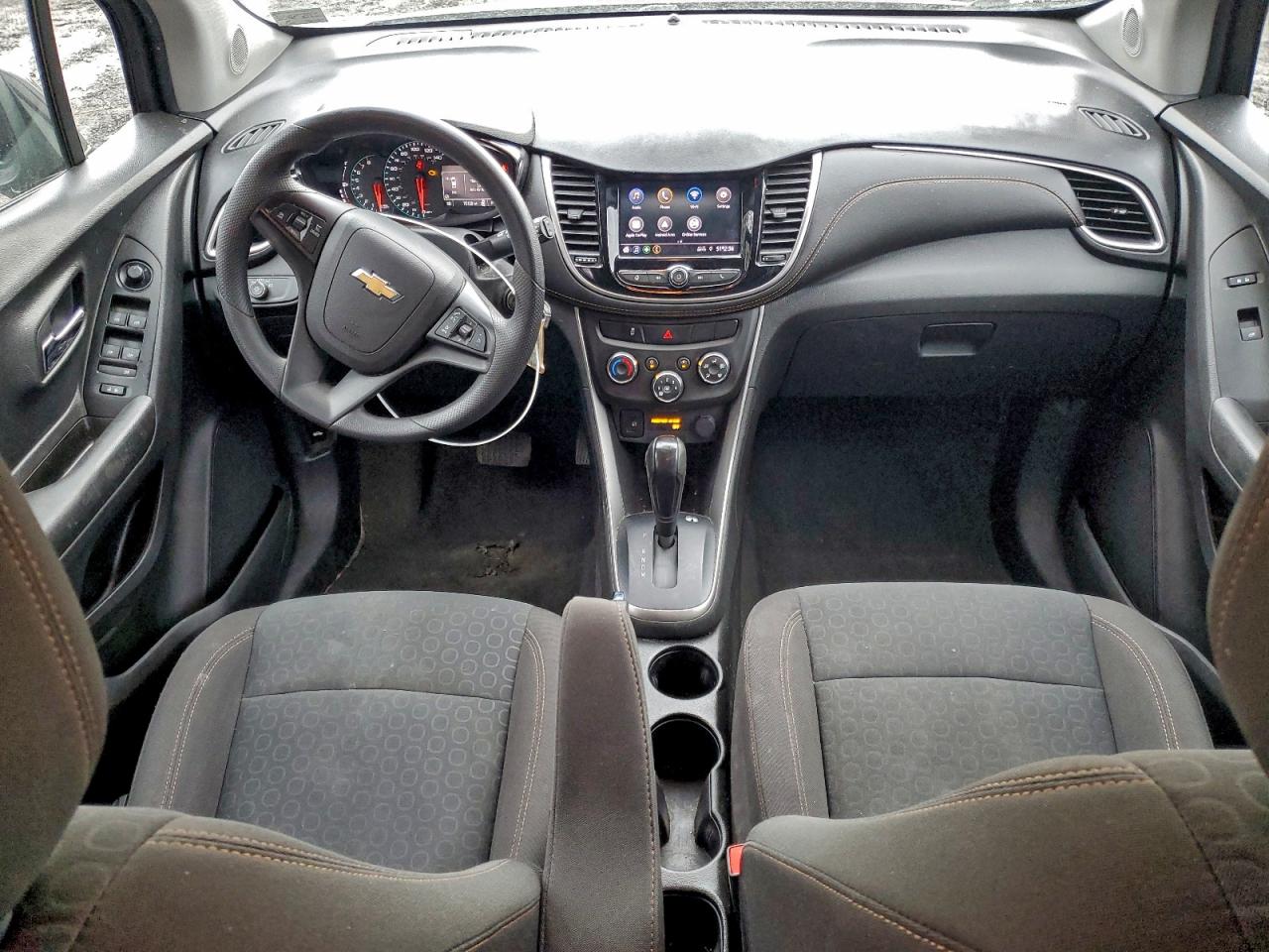 2022 CHEVROLET TRAX LS photo 15