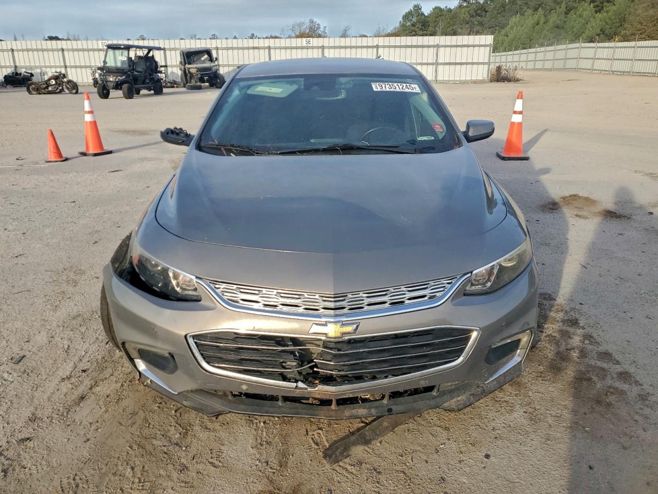 2017 CHEVROLET MALIBU LT photo 5