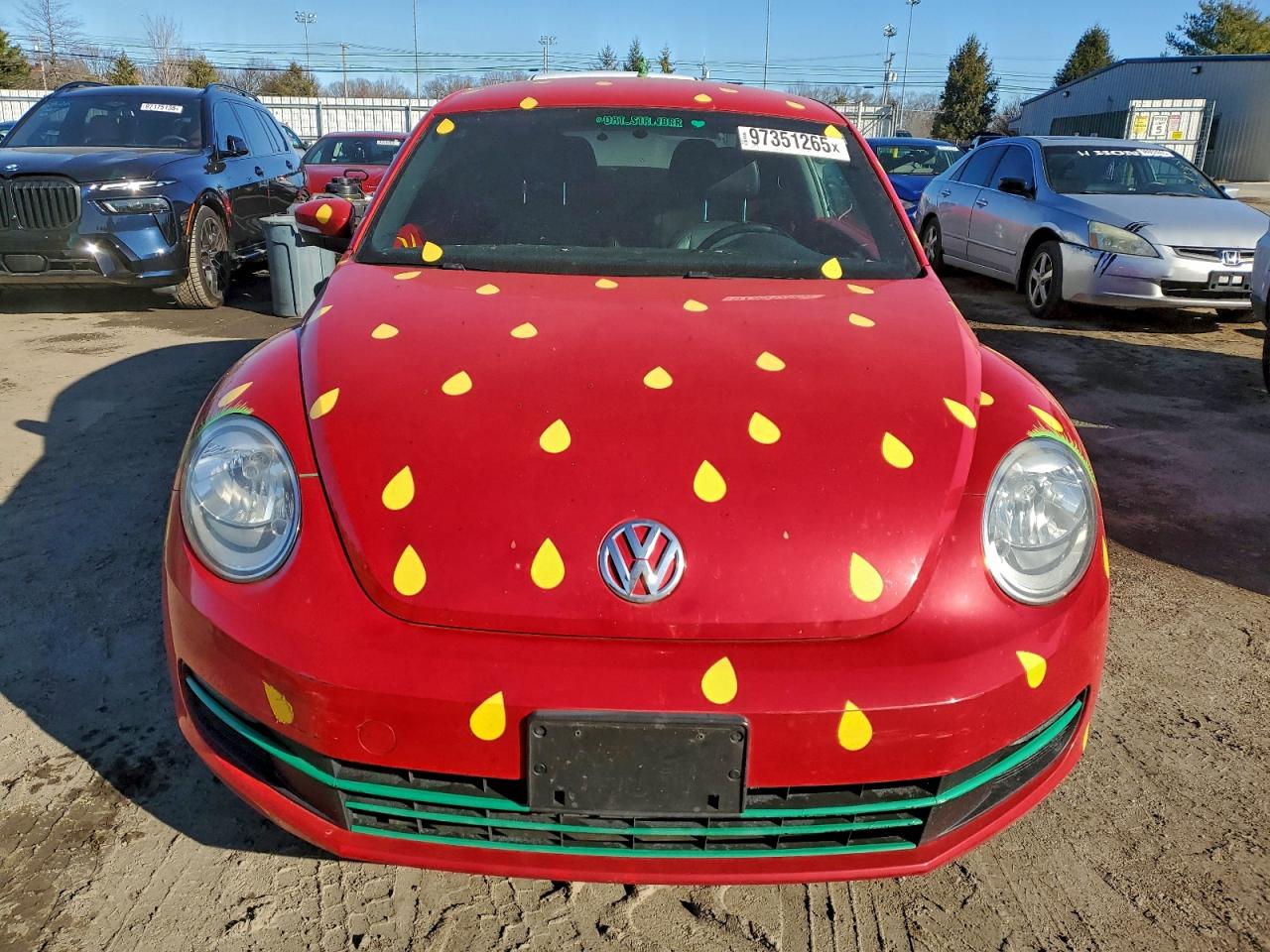 2013 VOLKSWAGEN BEETLE photo 5