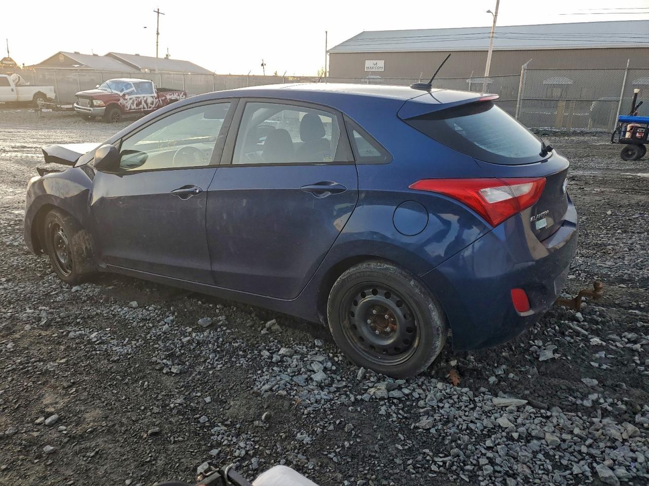 2013 HYUNDAI ELANTRA GT photo 4