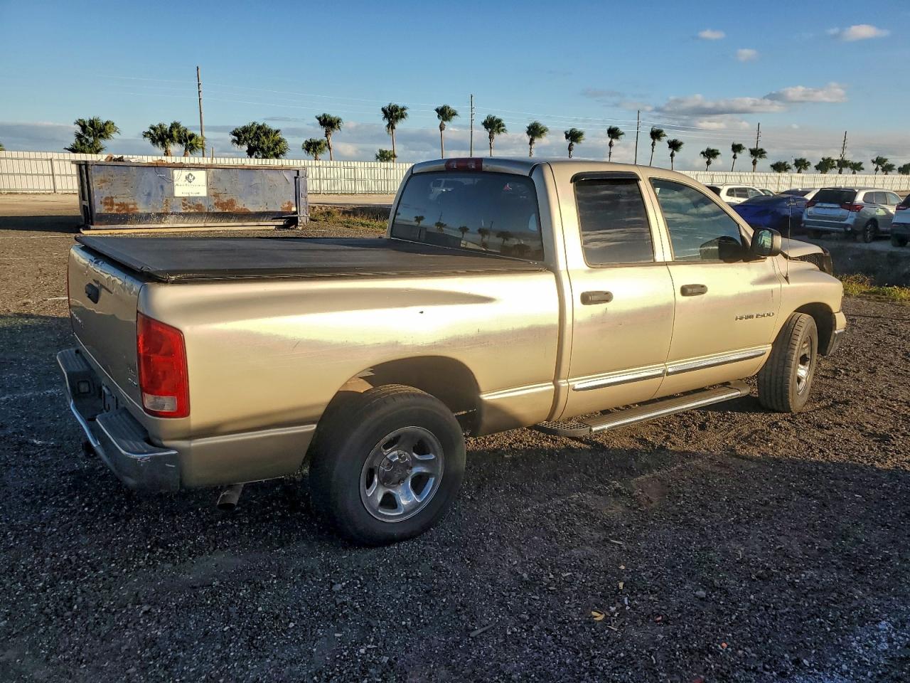 2003 DODGE RAM 1500 ST photo 5