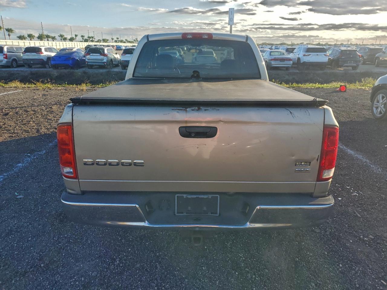2003 DODGE RAM 1500 ST photo 11