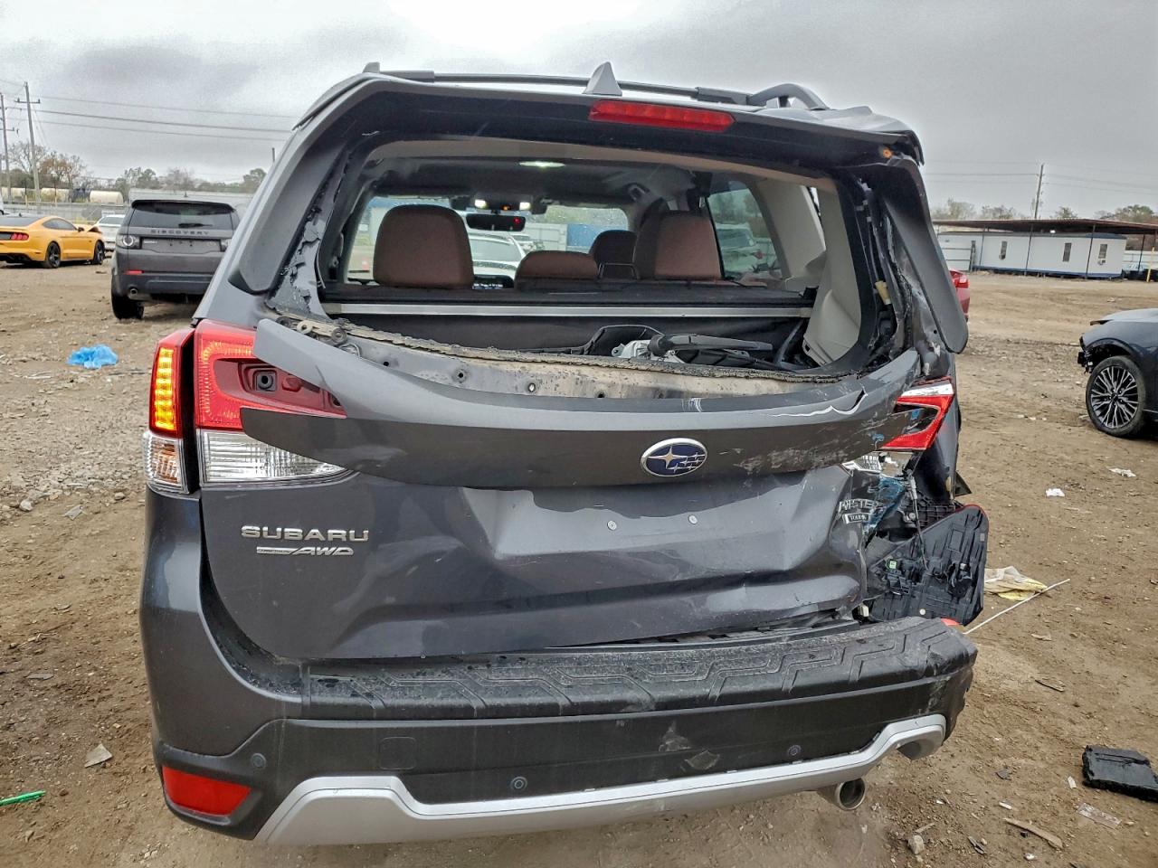 2020 SUBARU FORESTER TOURING photo 11