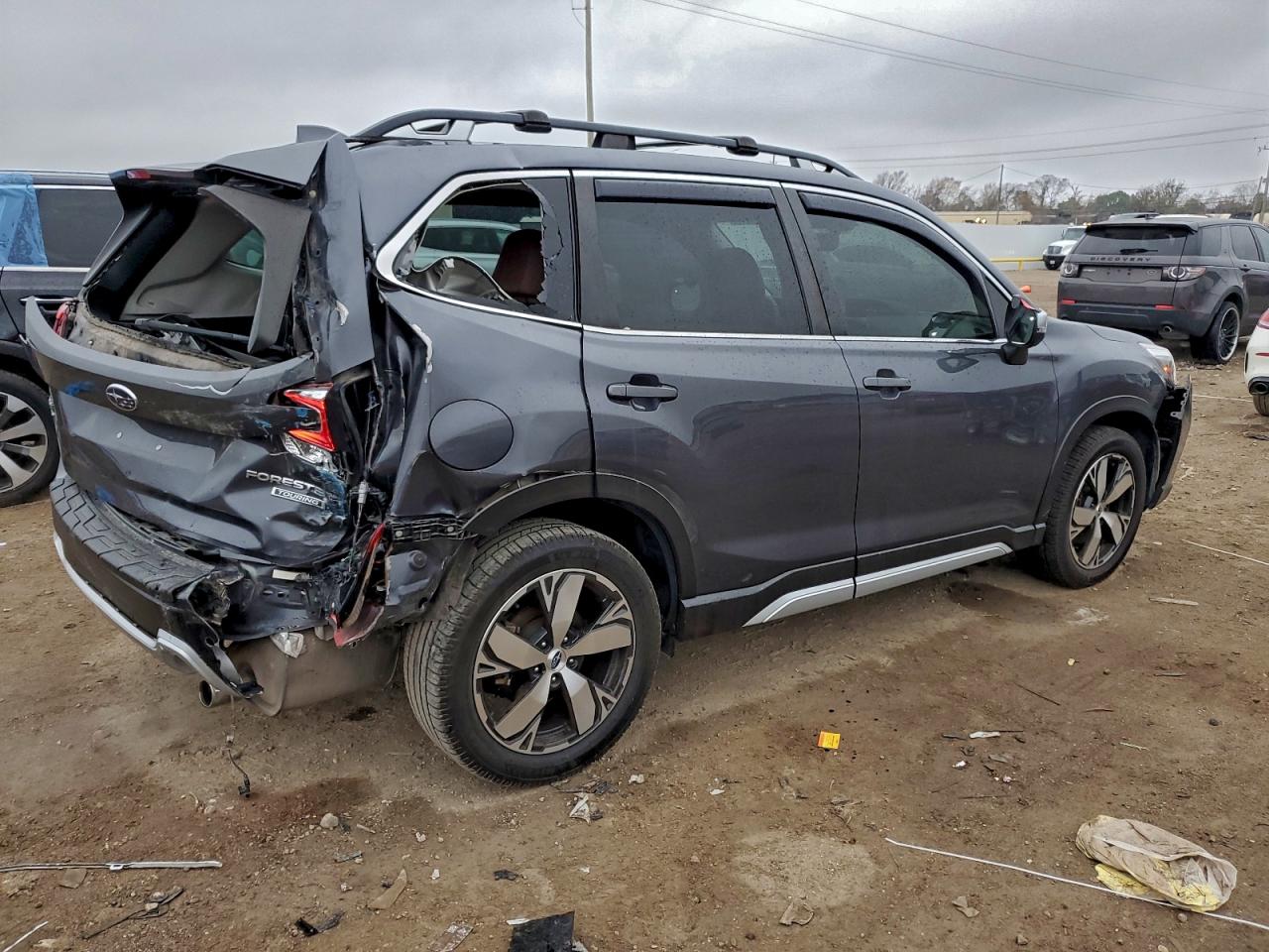 2020 SUBARU FORESTER TOURING photo 5