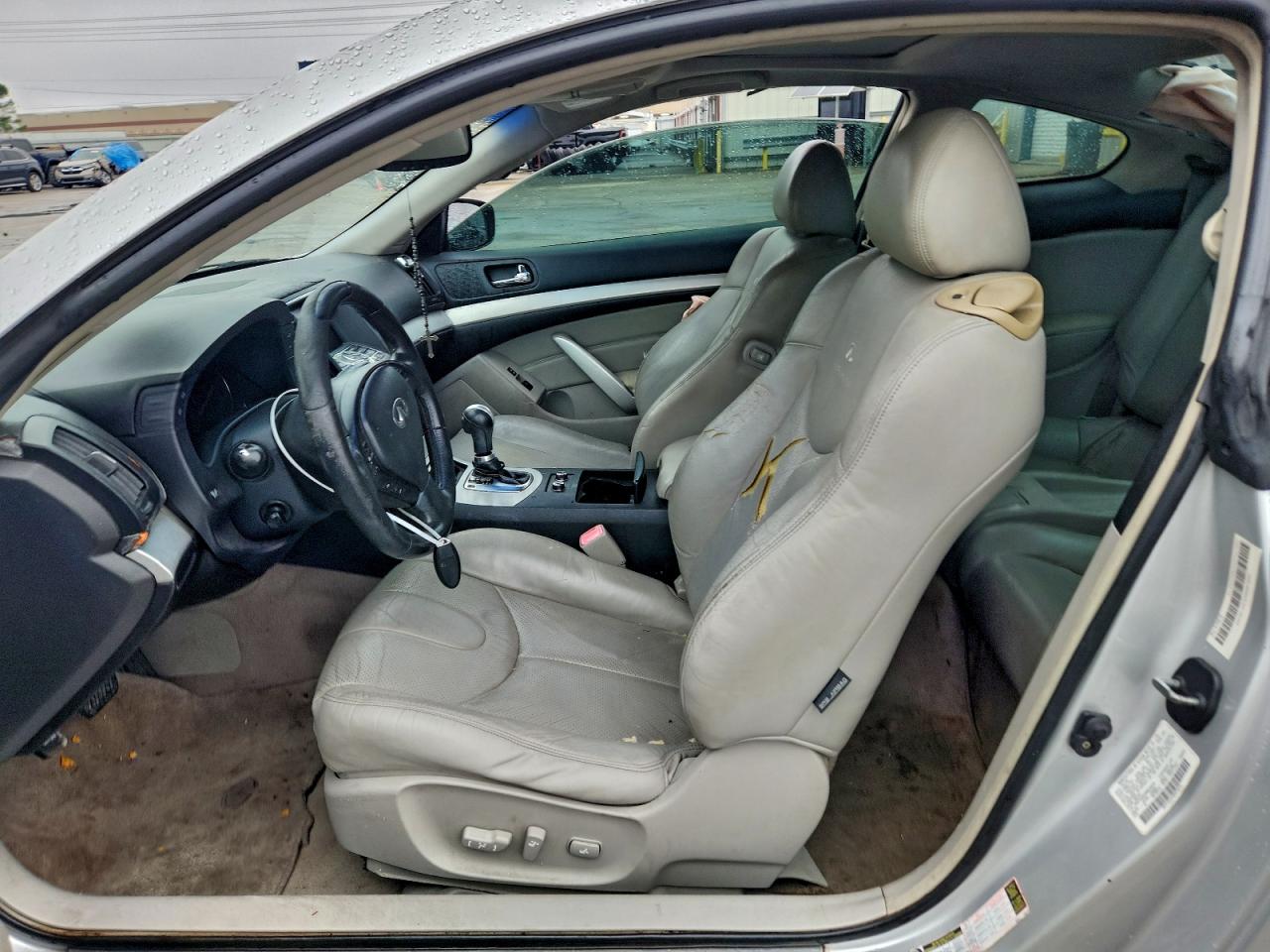 2009 INFINITI G37 BASE photo 7