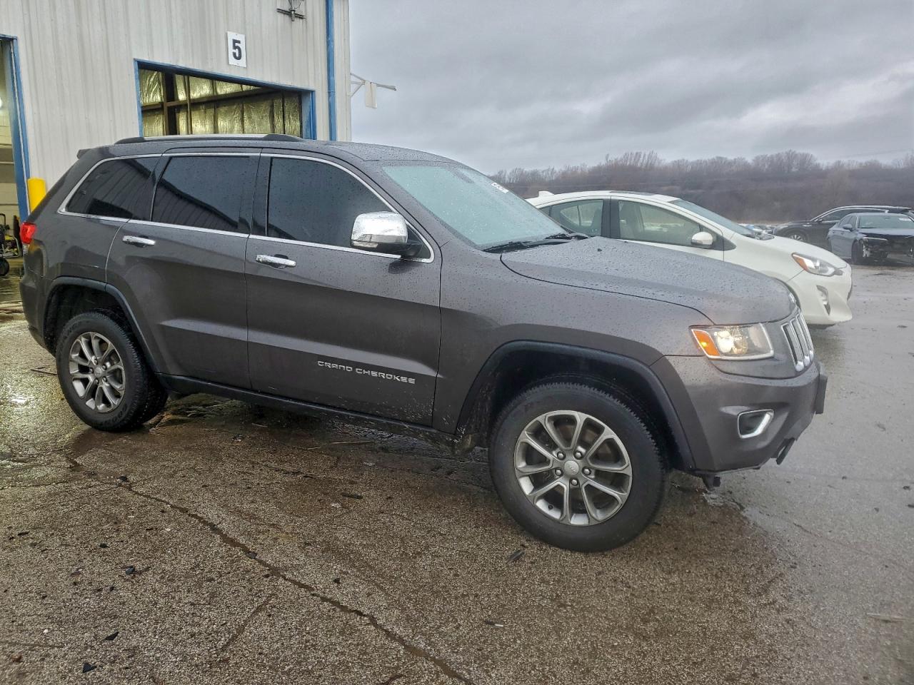 2014 JEEP GRAND CHEROKEE LIMITED photo 4