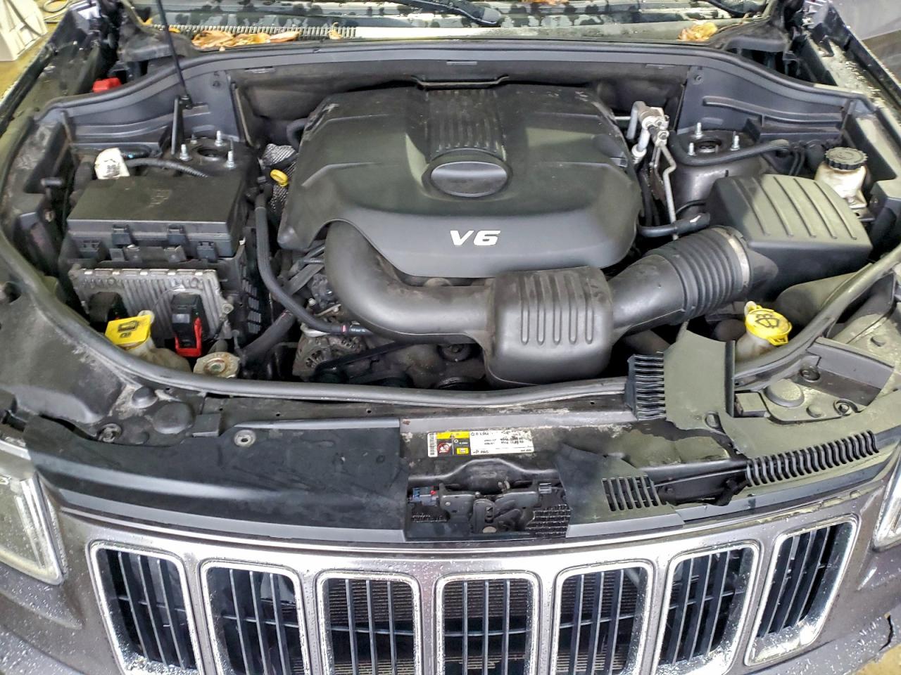 2014 JEEP GRAND CHEROKEE LIMITED photo 12