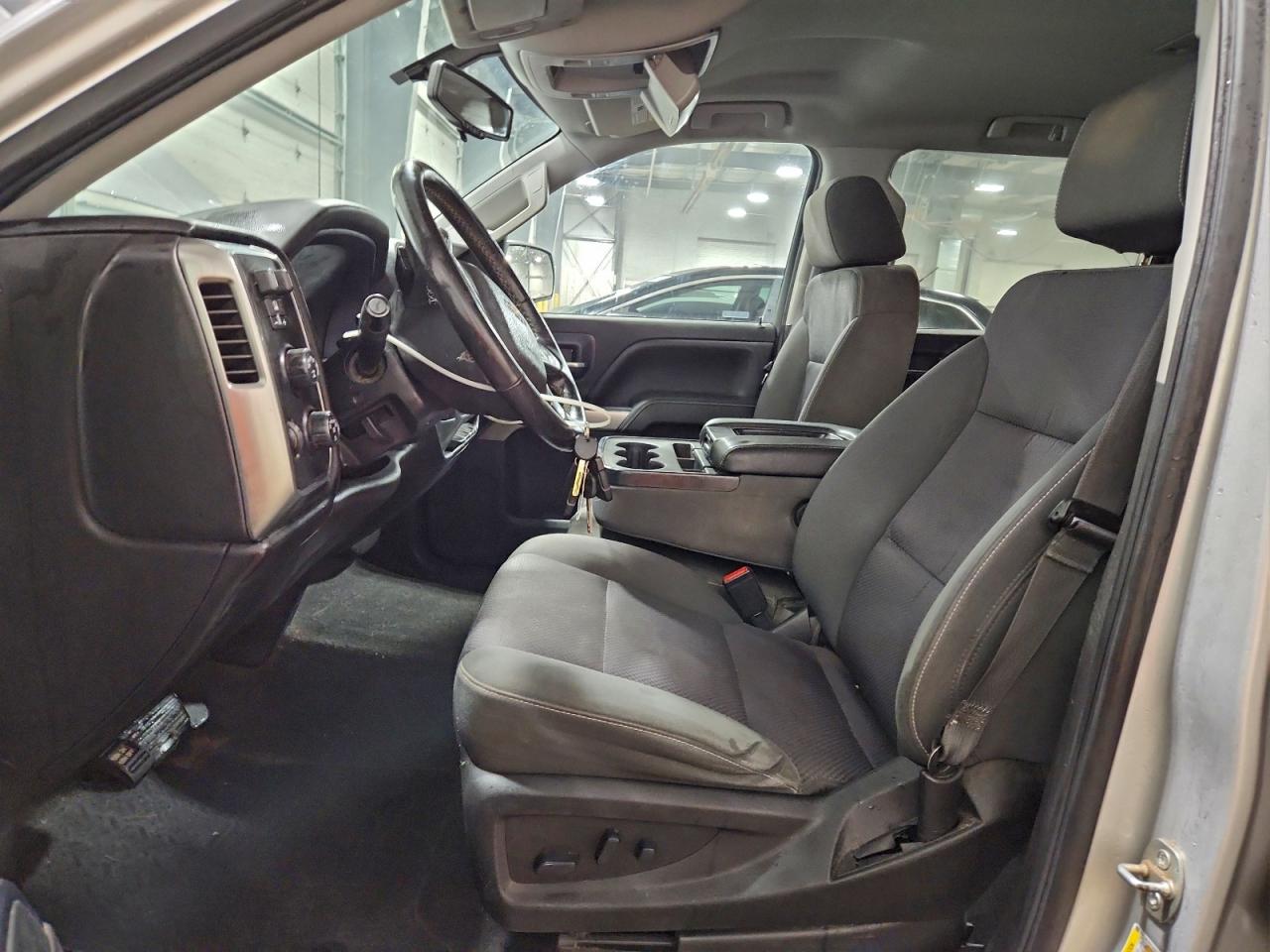 2018 CHEVROLET SILVERADO K1500 LT photo 7
