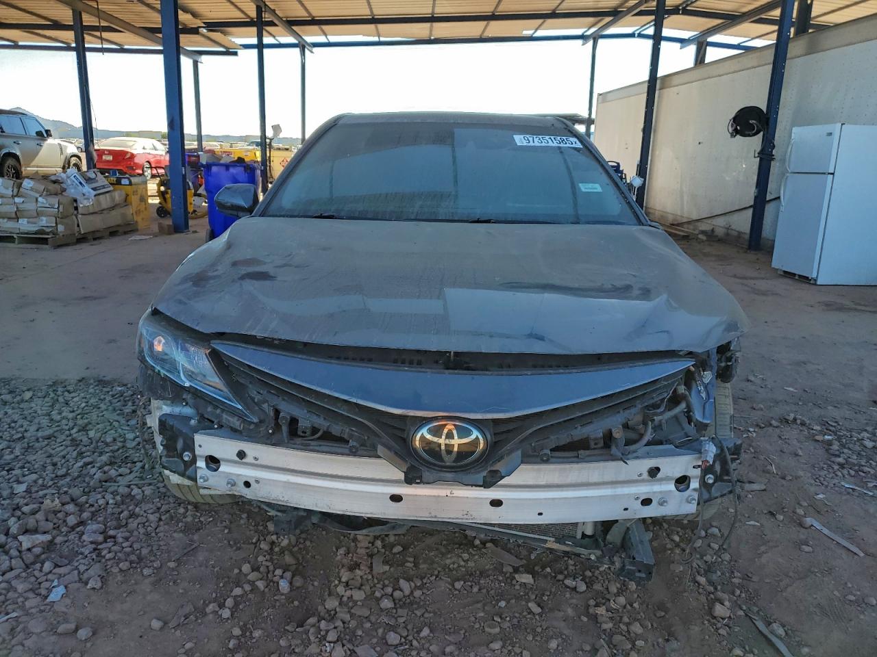 2022 TOYOTA CAMRY LE photo 13