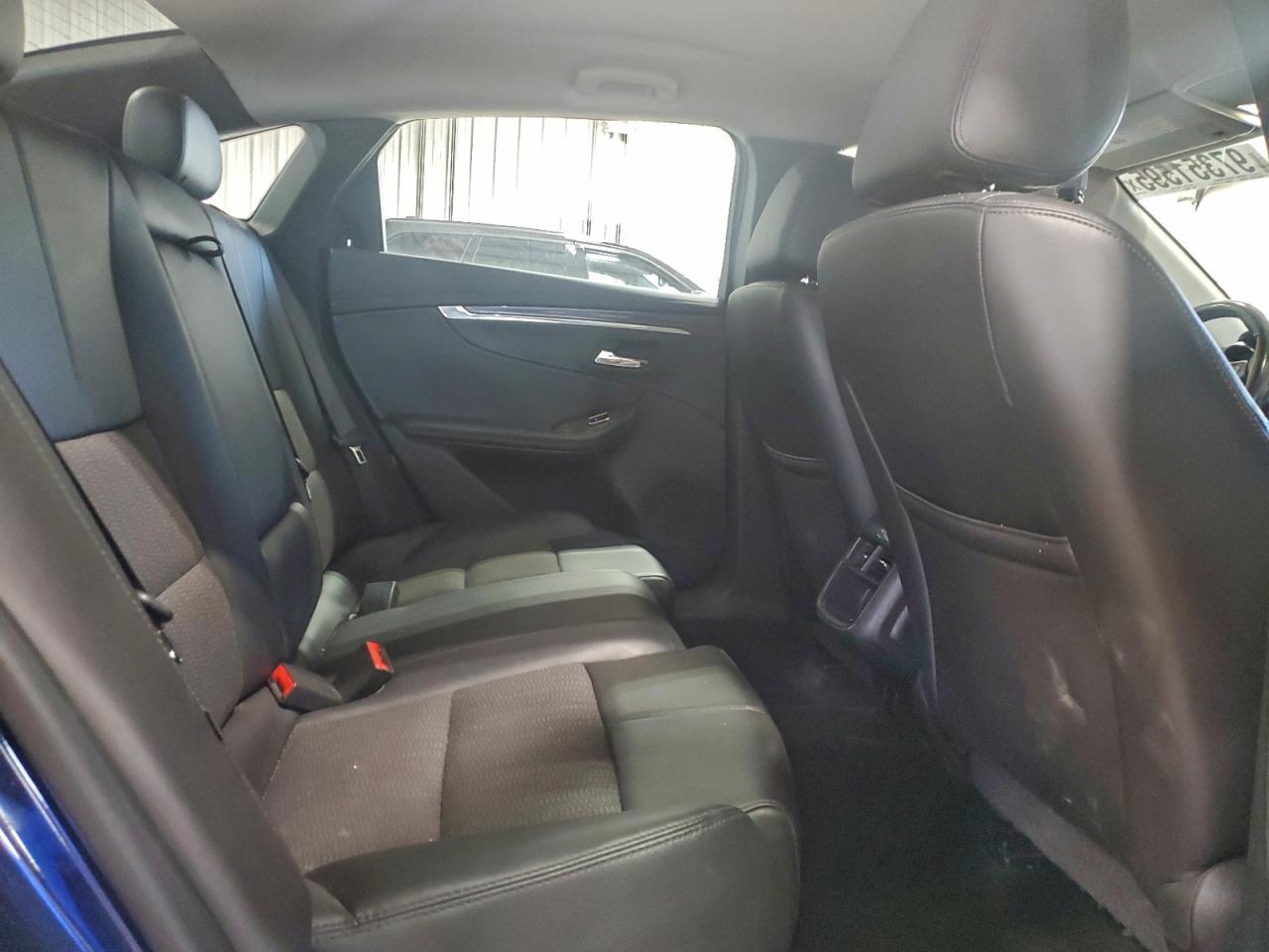 2015 CHEVROLET IMPALA LT photo 19