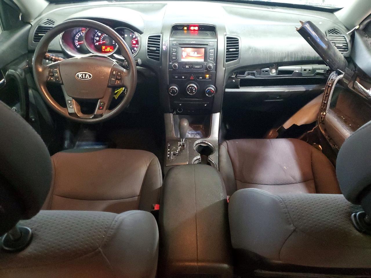 2013 KIA SORENTO LX photo 22