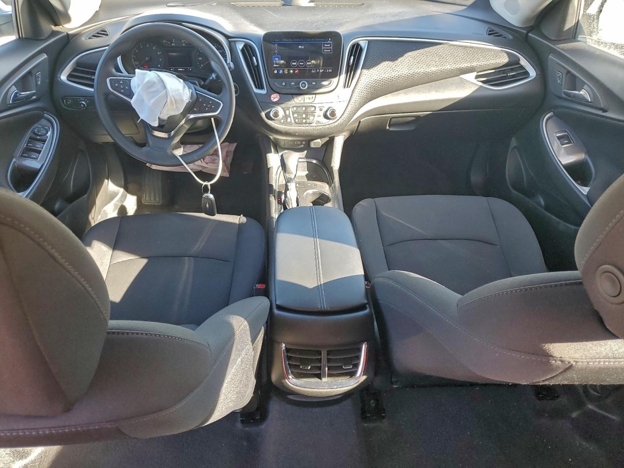 2025 CHEVROLET MALIBU LT photo 22