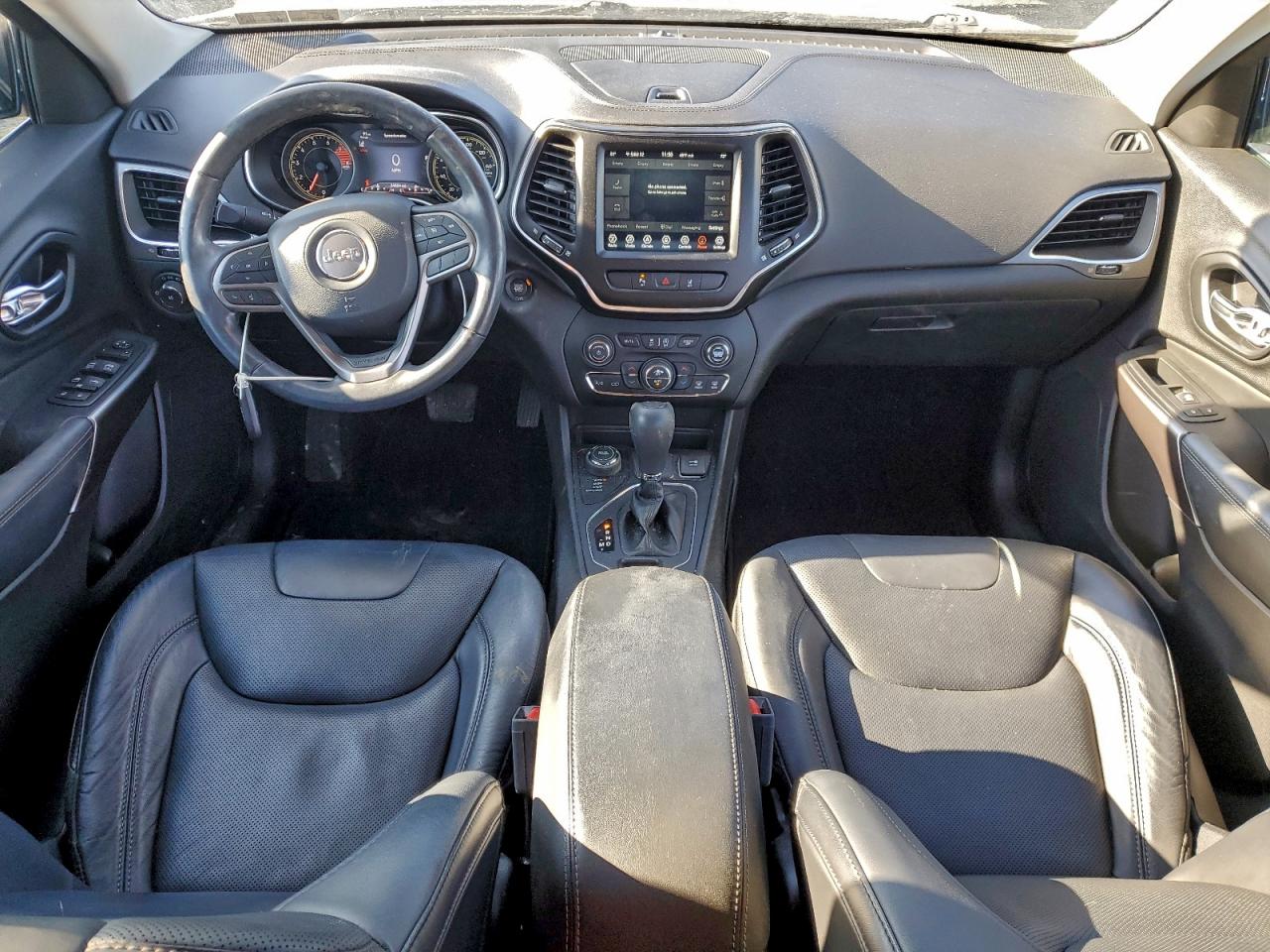2021 JEEP CHEROKEE LATITUDE LUX photo 8