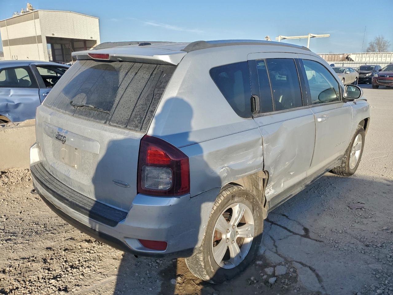 2014 JEEP COMPASS LATITUDE photo 3