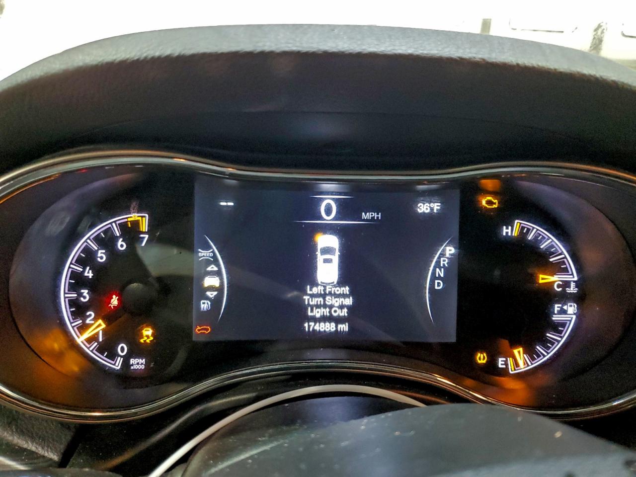 2019 JEEP GRAND CHEROKEE LIMITED photo 9