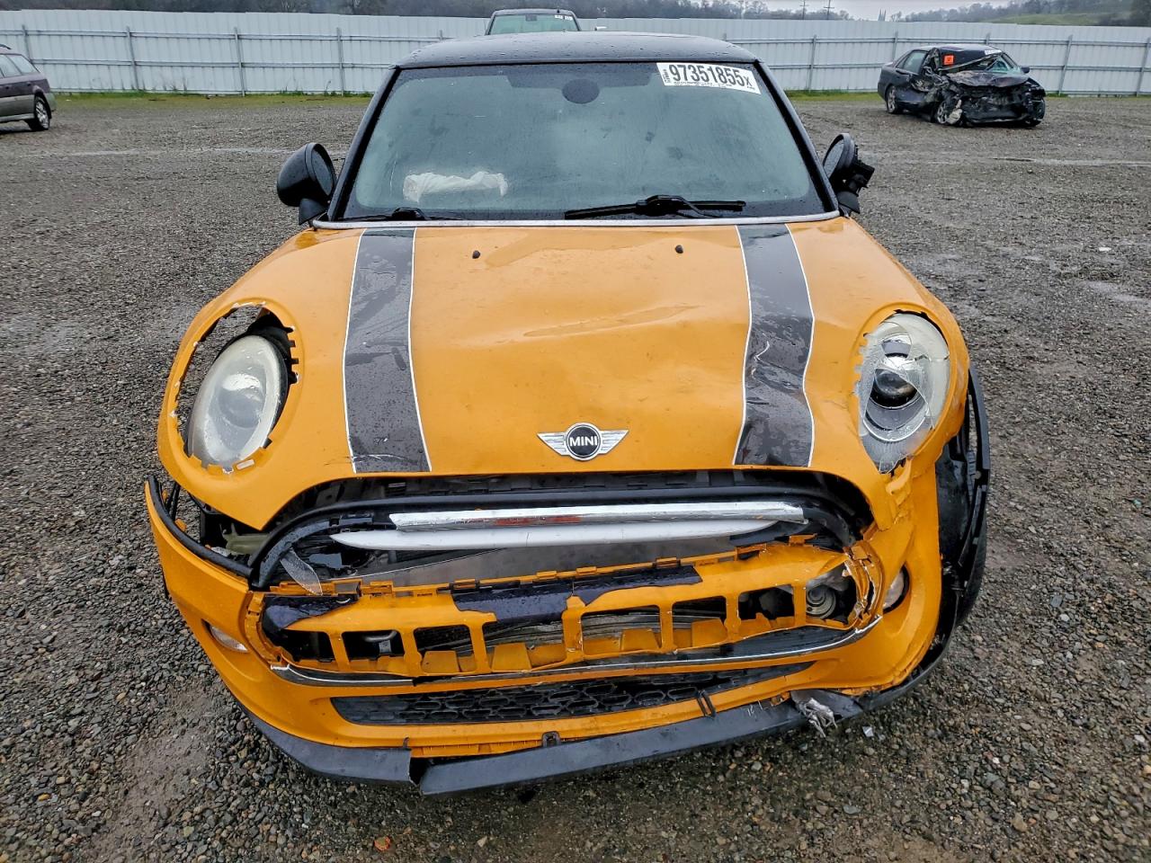2014 MINI COOPER photo 9