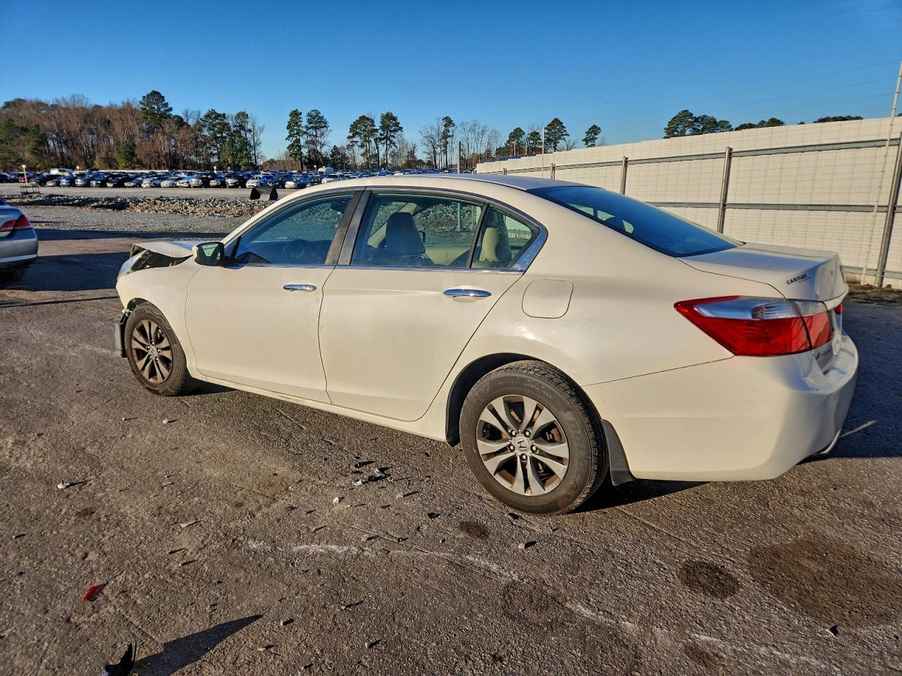 2015 HONDA ACCORD LX photo 3