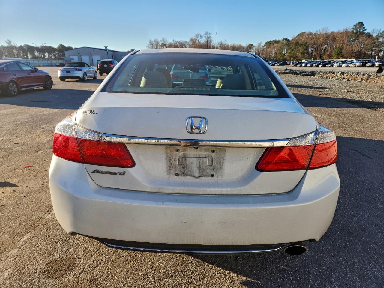 2015 HONDA ACCORD LX photo 11