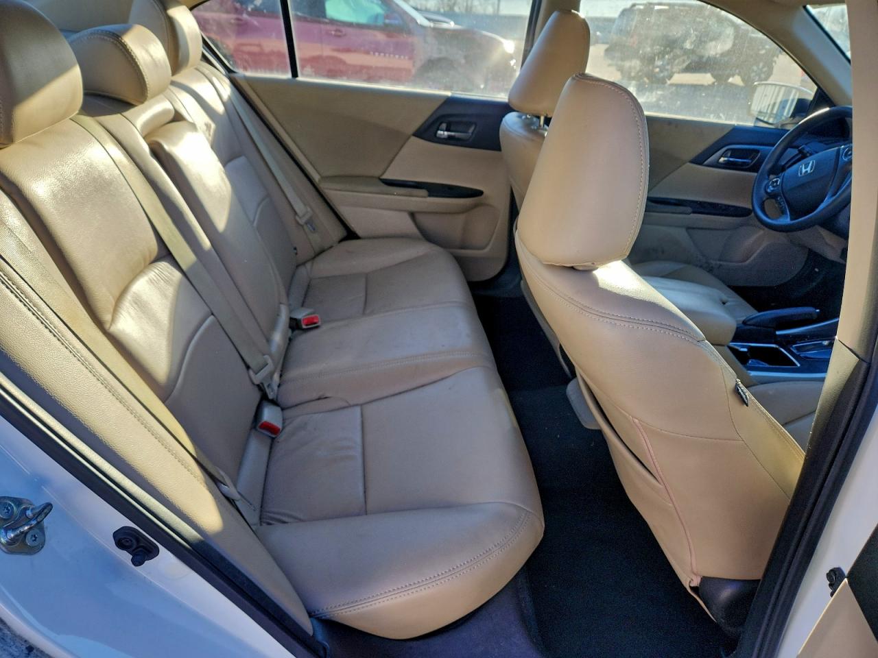 2015 HONDA ACCORD LX photo 19